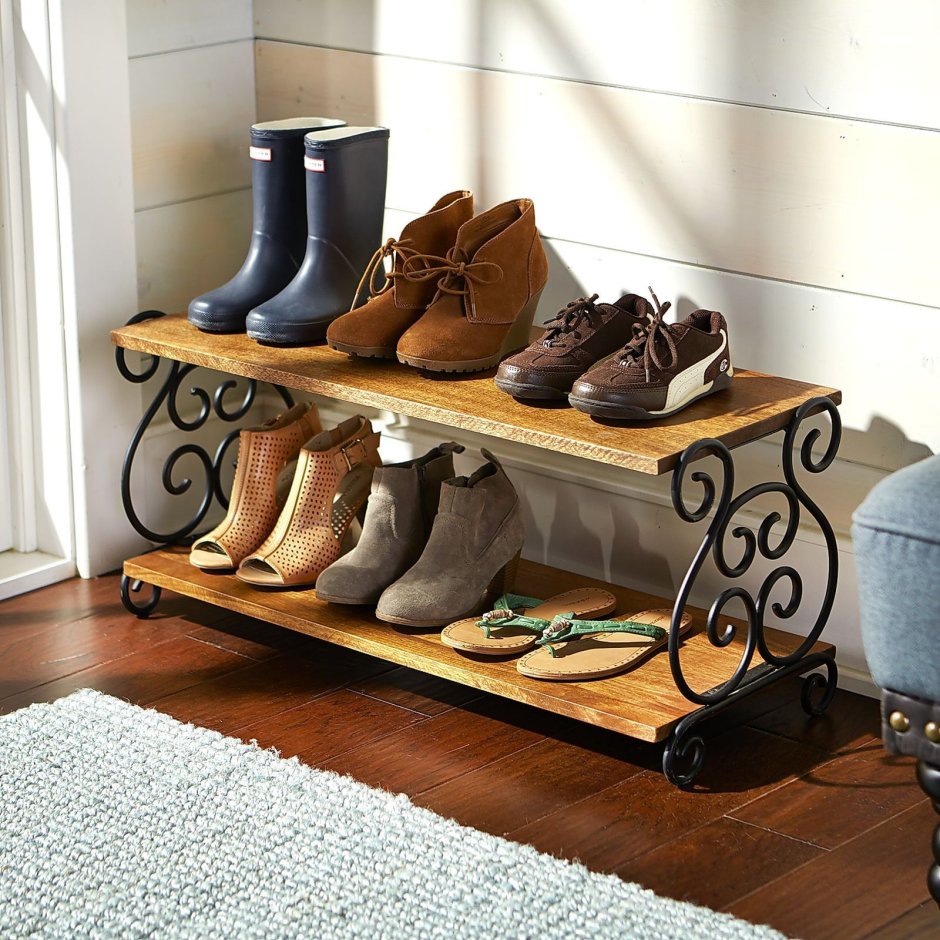 Полочка для обуви в прихожую