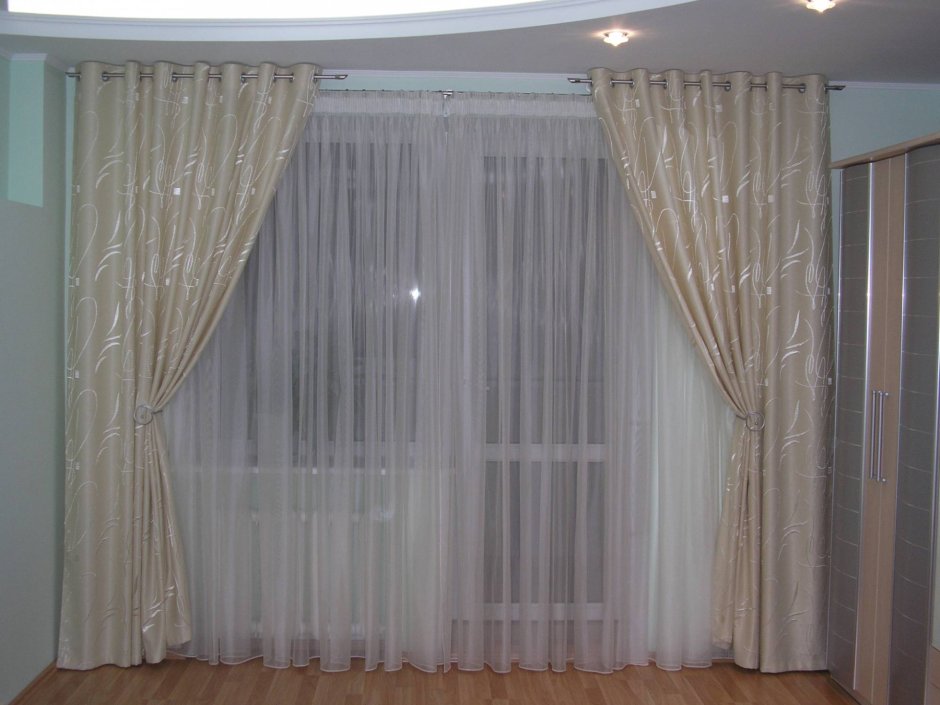 Тюль на магнитах на окно