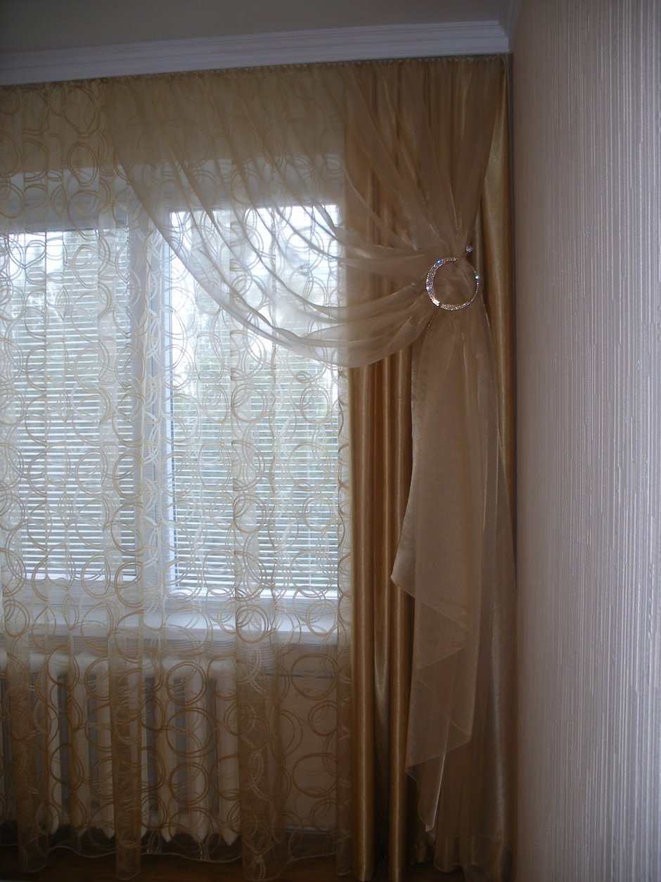 Тюль с одной шторой