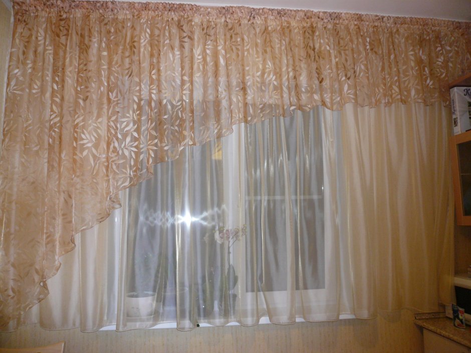 Тюль в спальню без штор