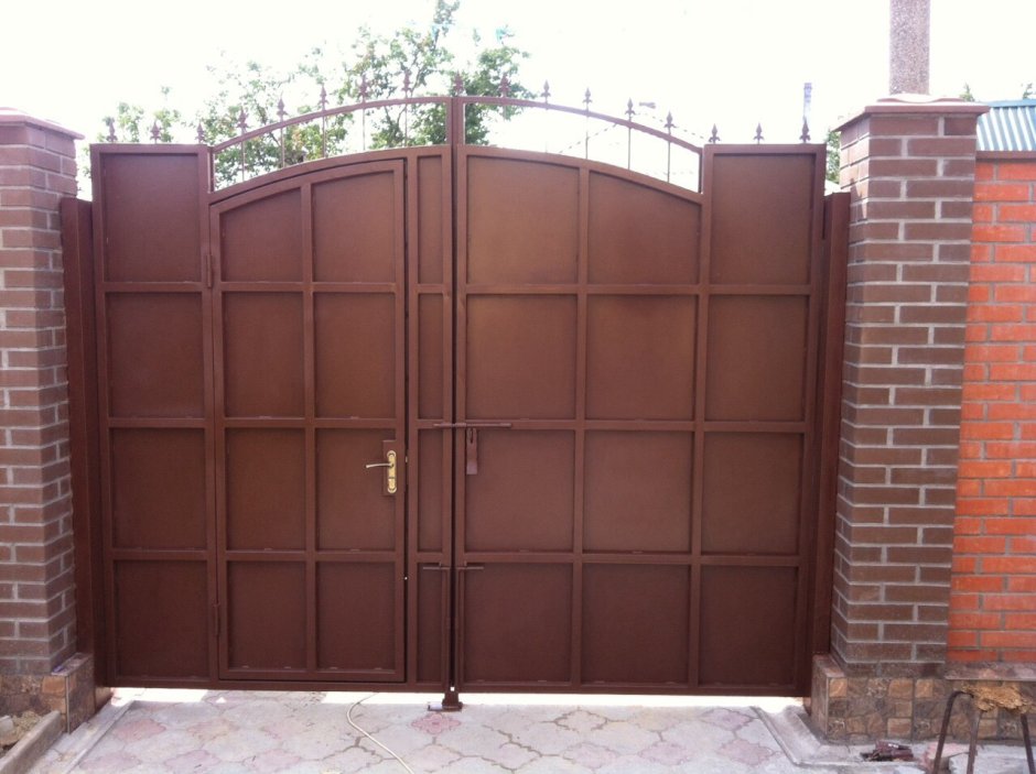 Кованые ворота