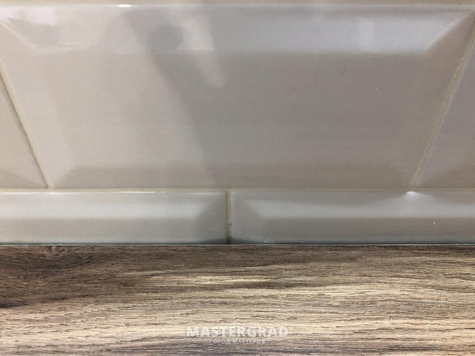 Керамогранит плинтус 10х30