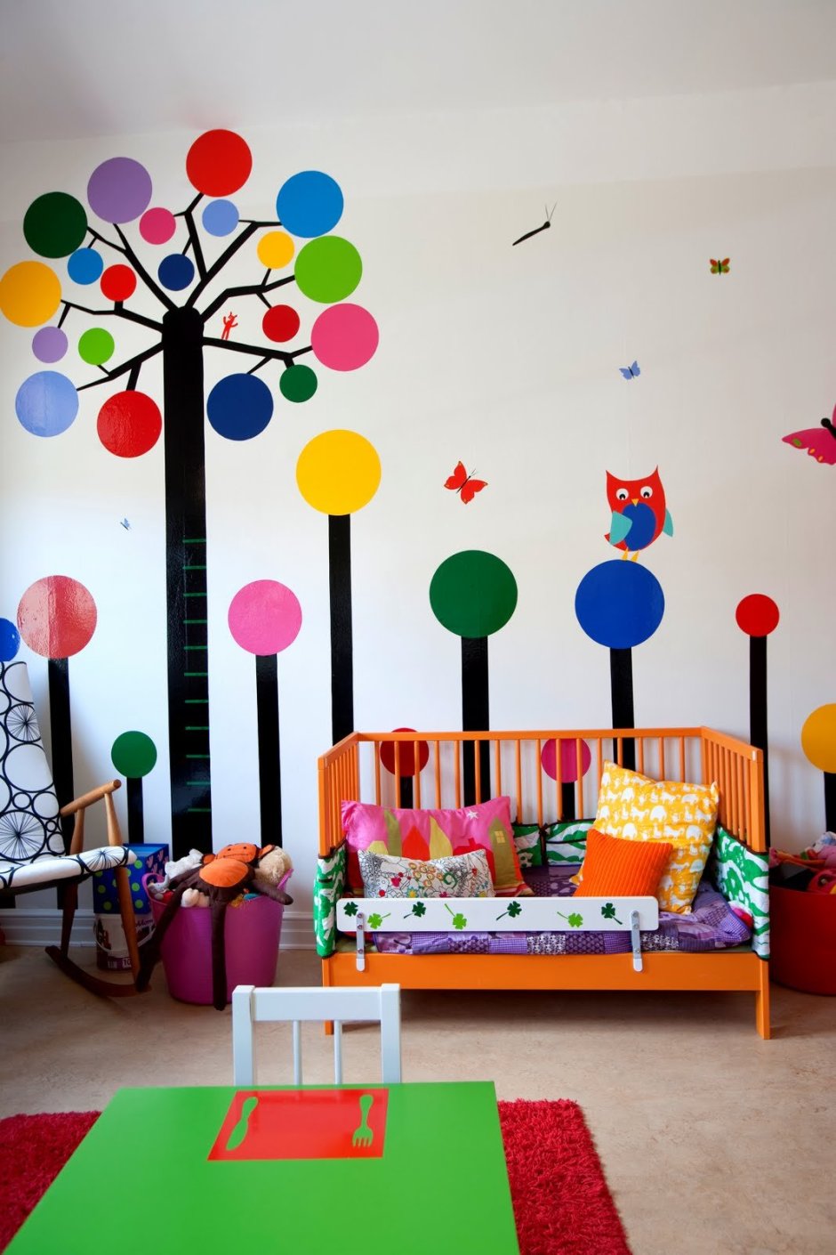 Сенсорная стена в детском саду