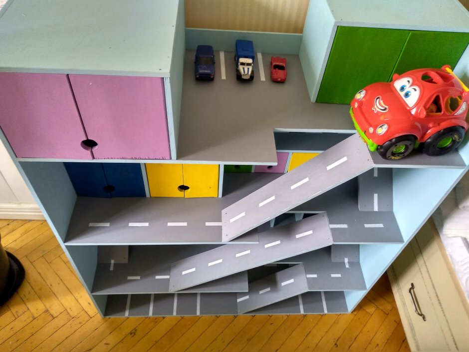 Шкаф гараж детский