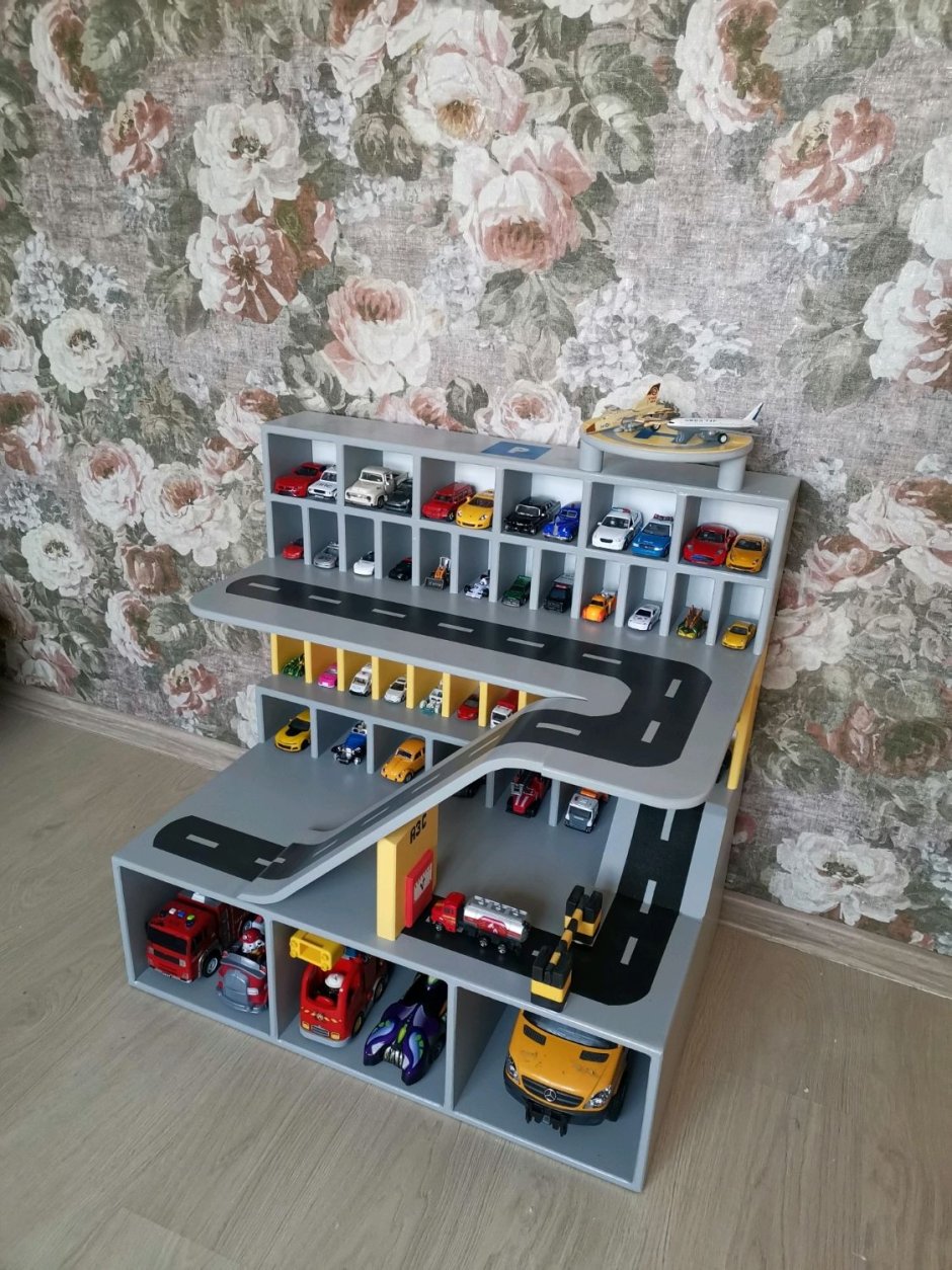 Паркинг для машинок