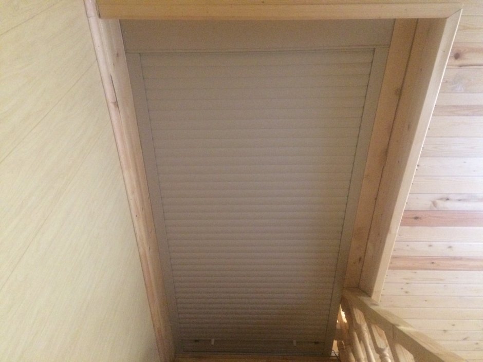 Потолочные роллеты