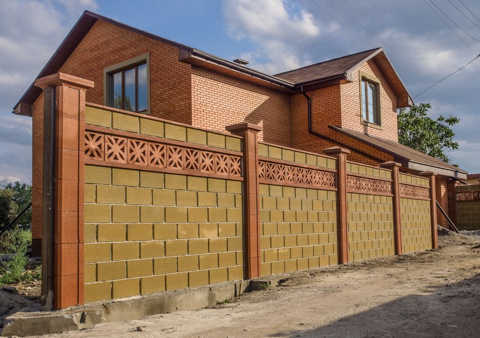 Столбы из кирпича