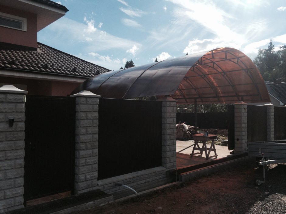 Навес над откатными воротами