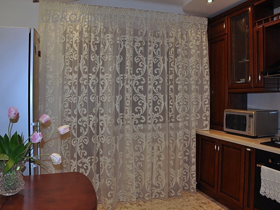 Шторы двойные для гостиной в современном стиле
