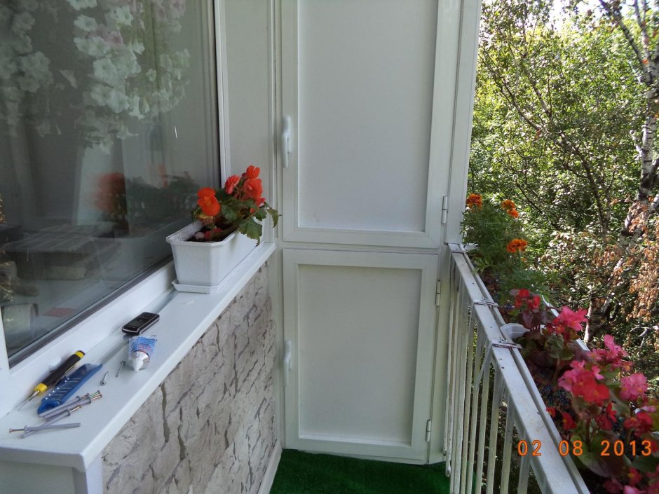 Отделка открытого балкона без остекления