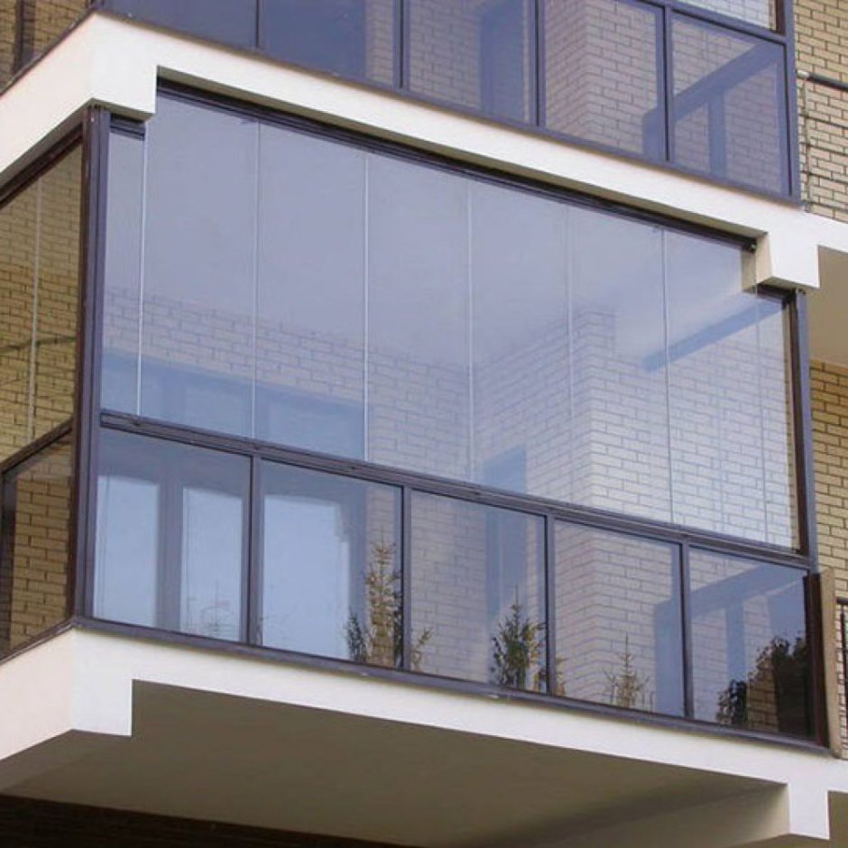 Козырек на балкон