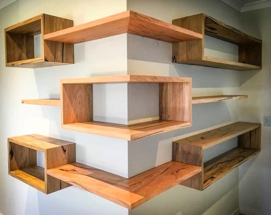 Оригинальные деревянные полки