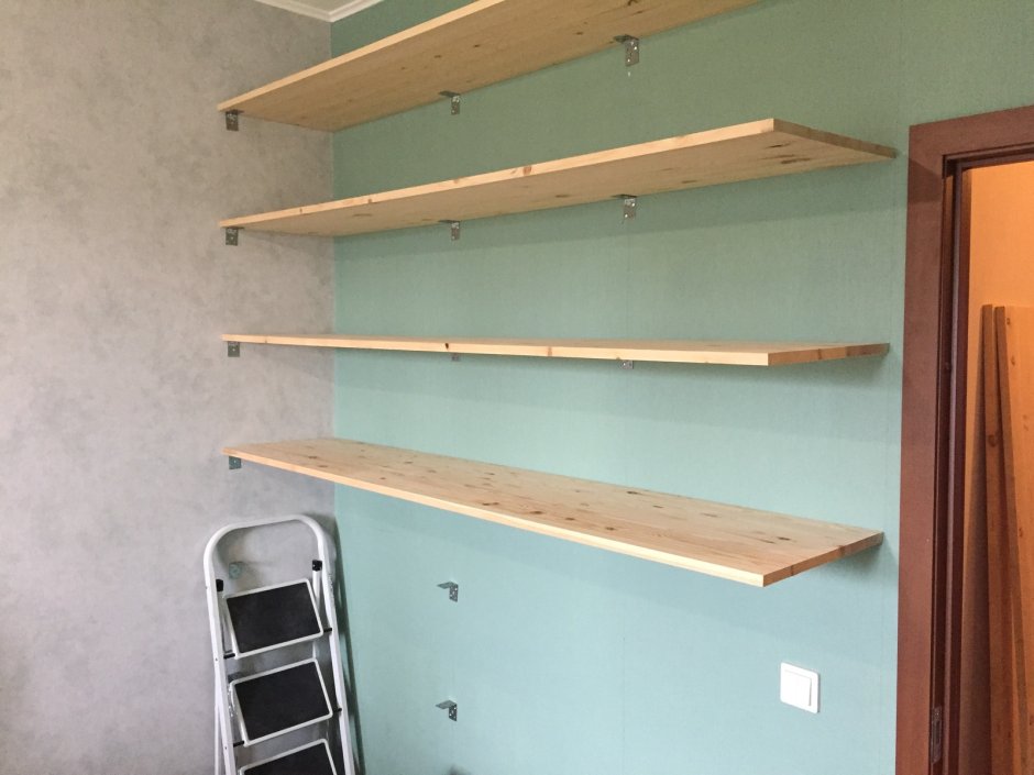 Уголок для полки