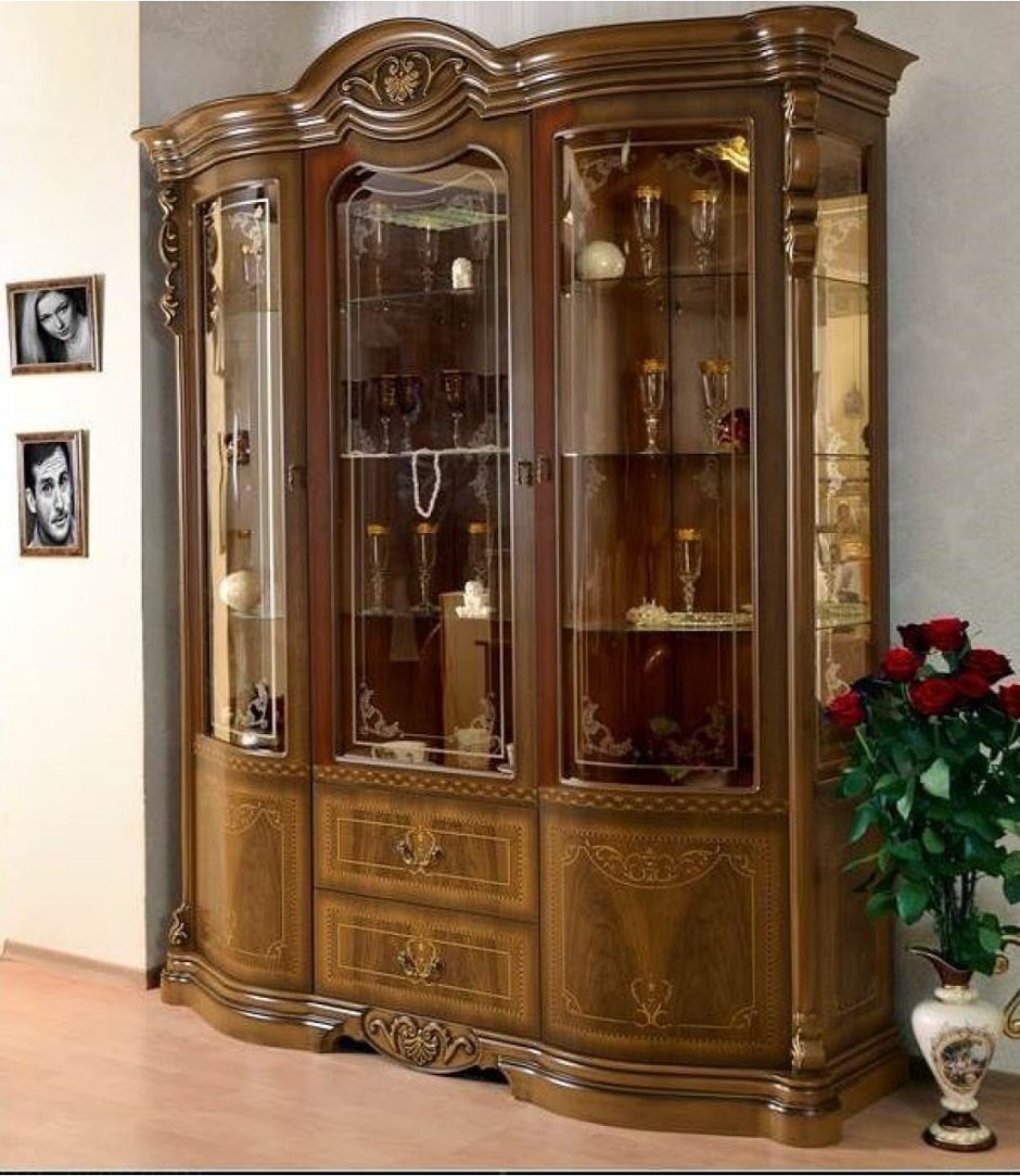 Zilio угловая витрина