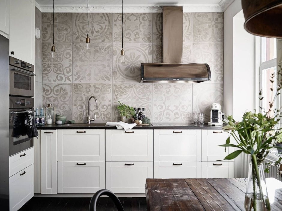 Сканди плитка на кухню