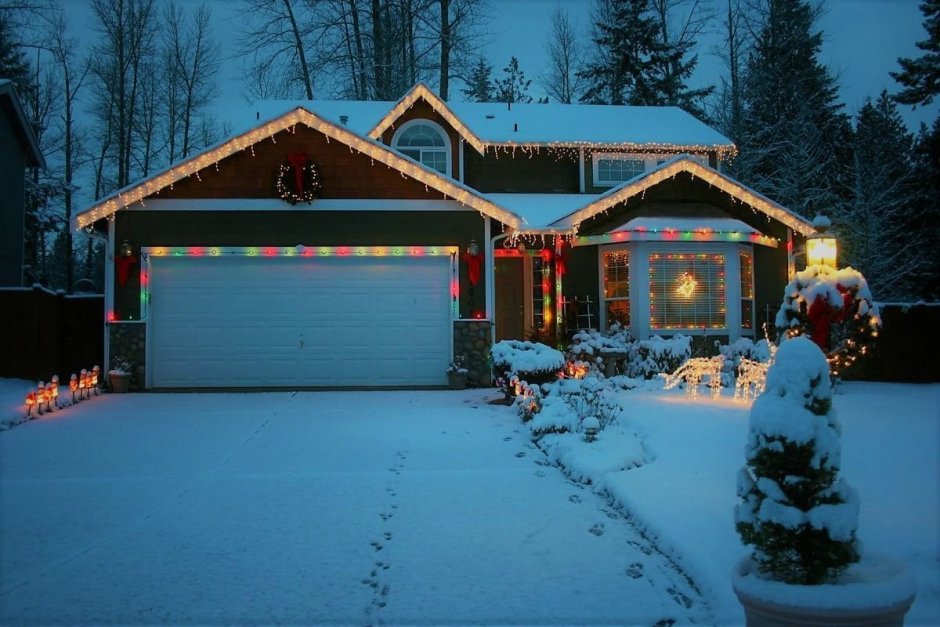 Новогодний коттедж