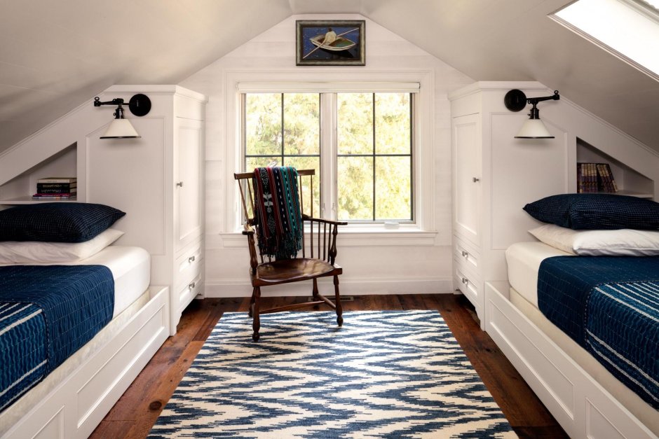 Спальное место на мансарде