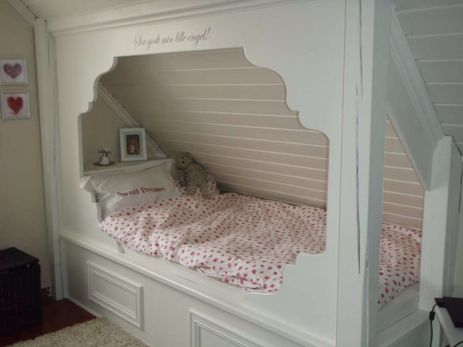 Альков в мансарде