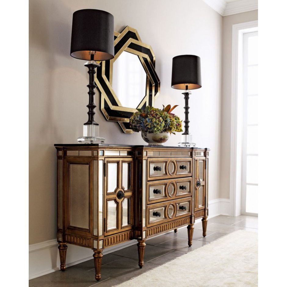 Дизайнерский комод