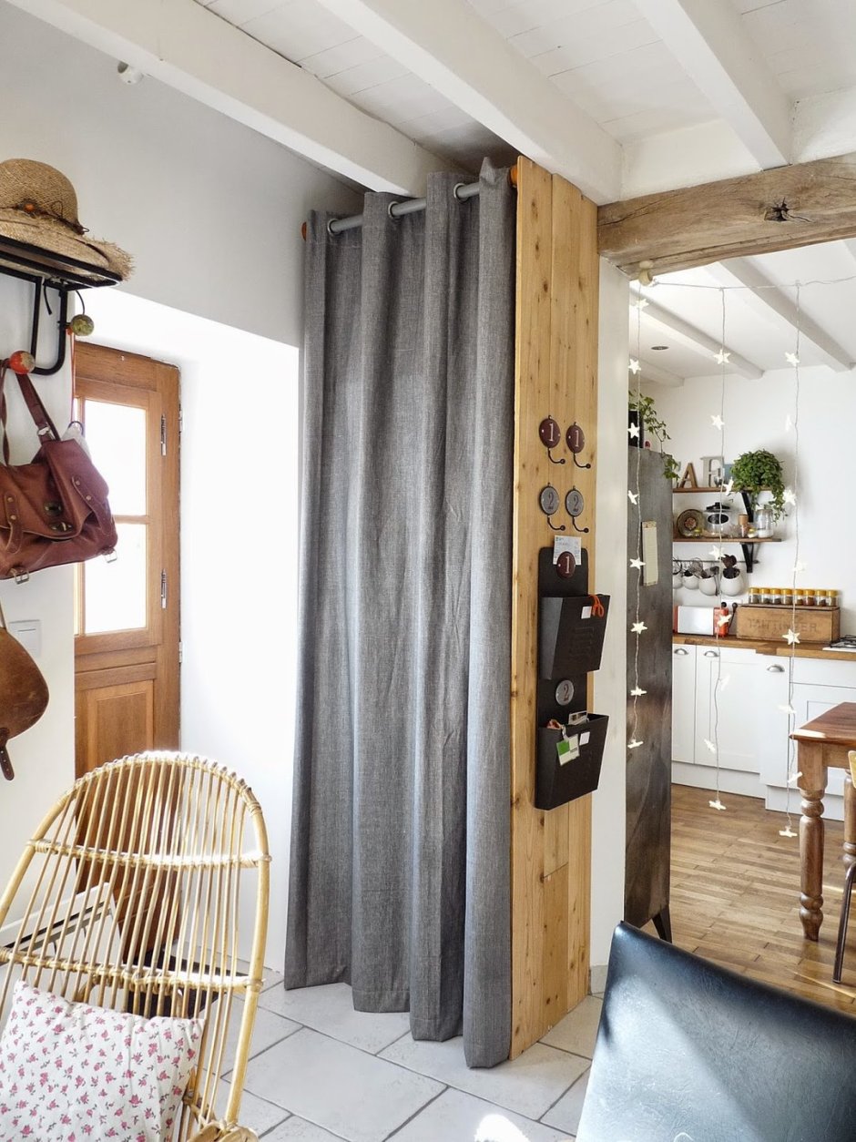 Шторка в кладовку