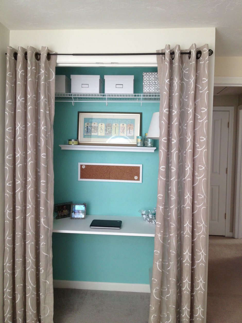 Штора для стеллажа