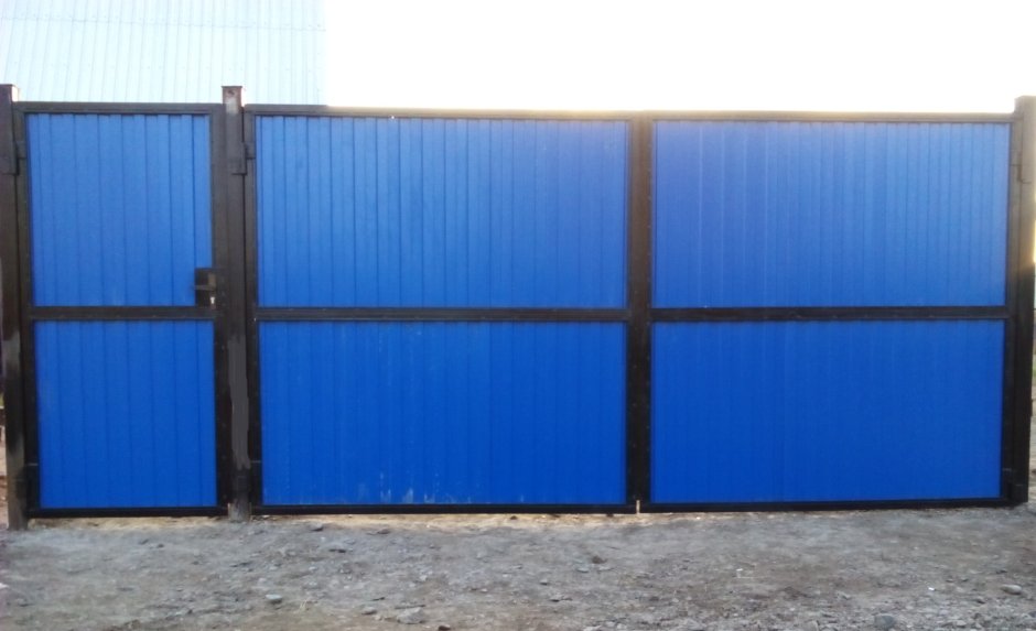 Ворота из профильной трубы с40 40х20 с калиткой