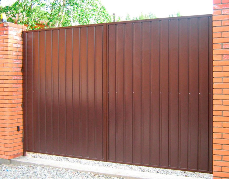 Распашные ворота из профлиста