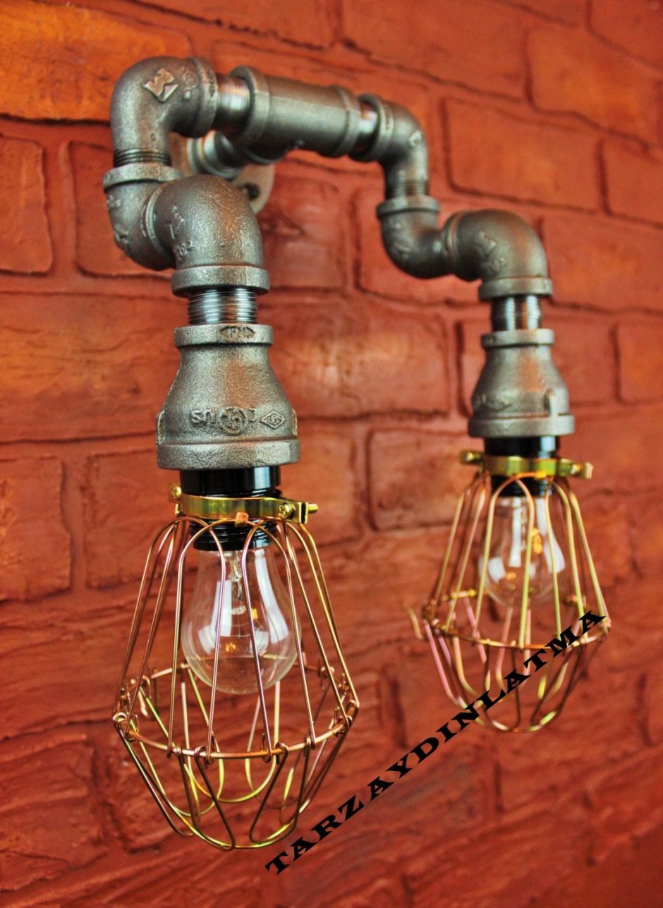 Светильник из водопроводных труб