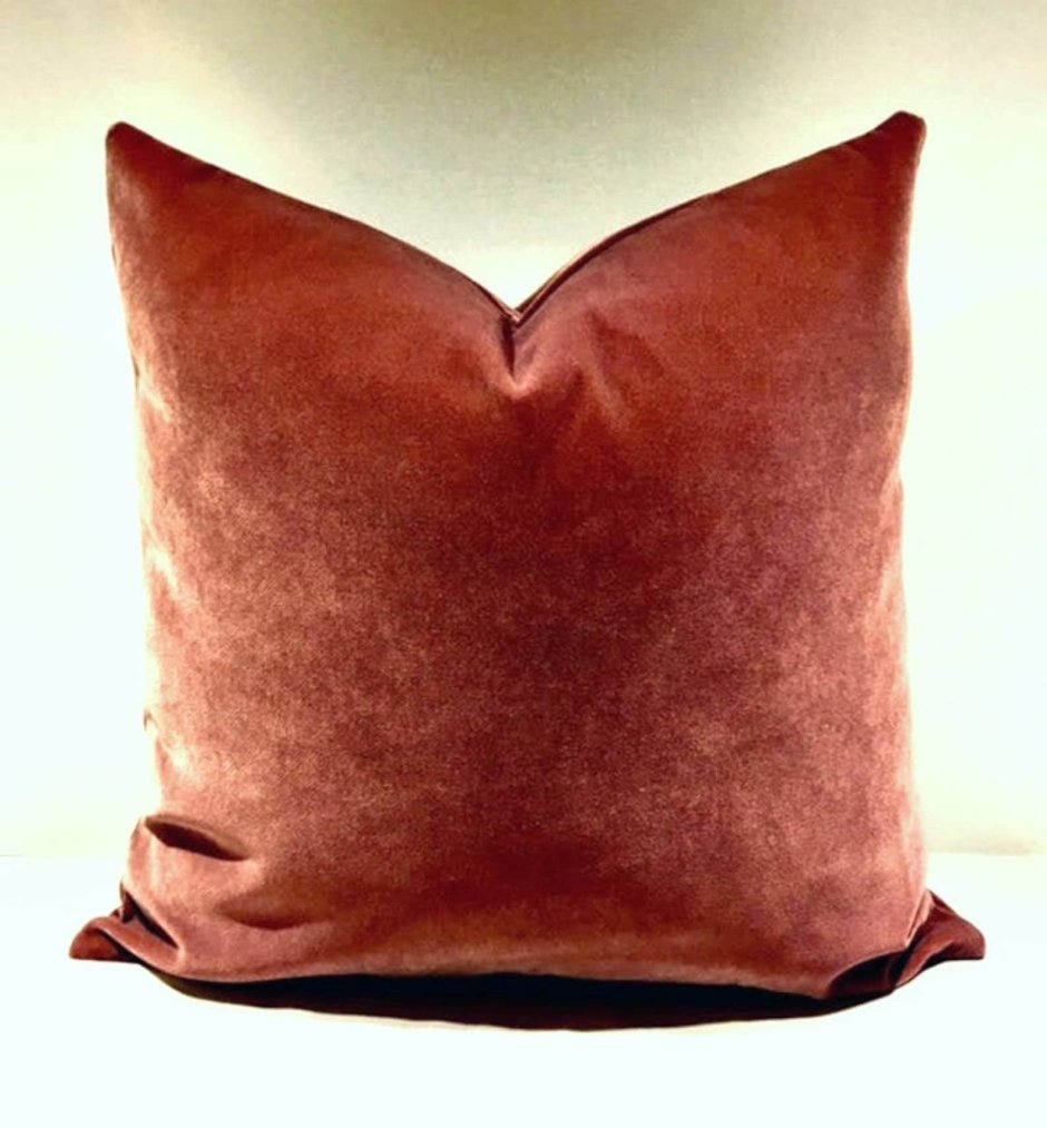 Оранжевая подушка