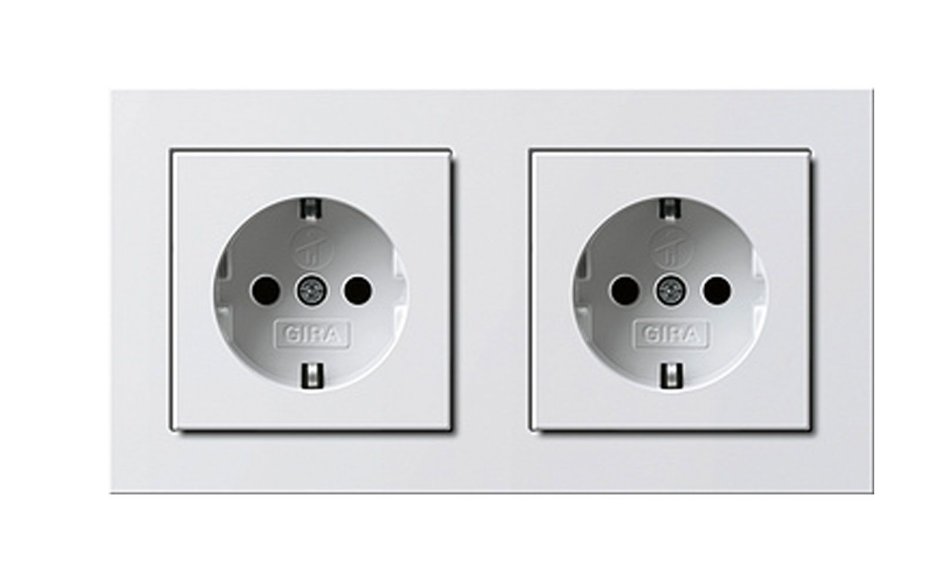 Розетка 2х2p+e серебро дуэт