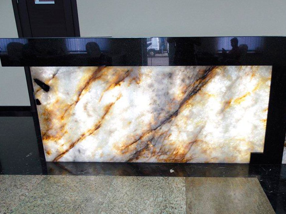 Стол кварцит Патагония