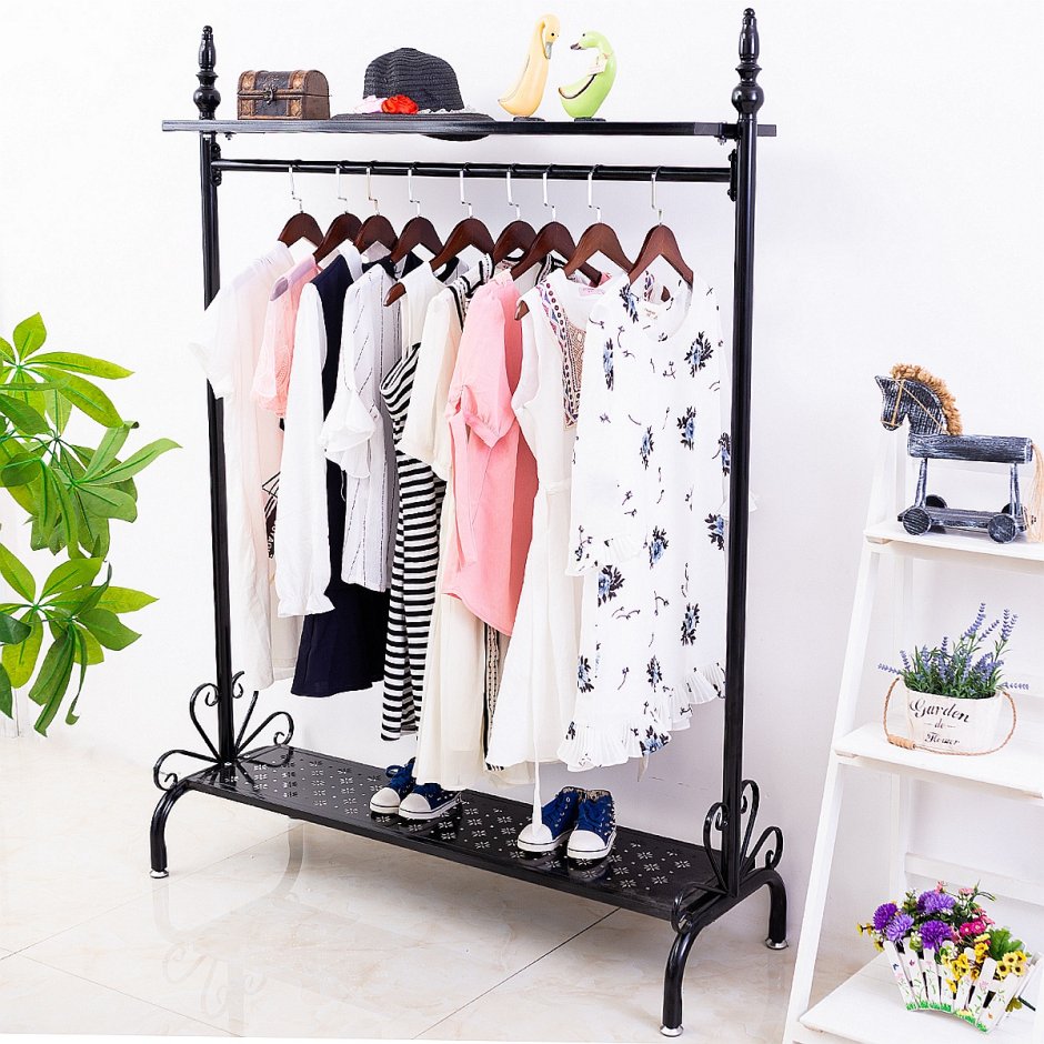 Вешалка для костюма