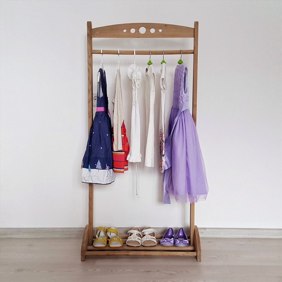 Вешалка камердинер