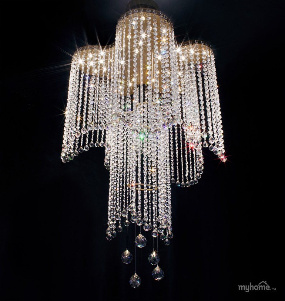 Люстра из кристаллов