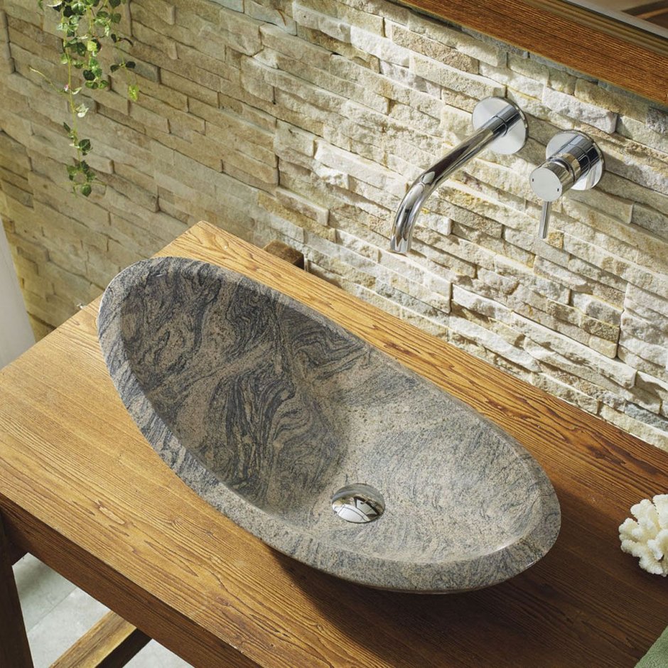Раковина накладная каменная