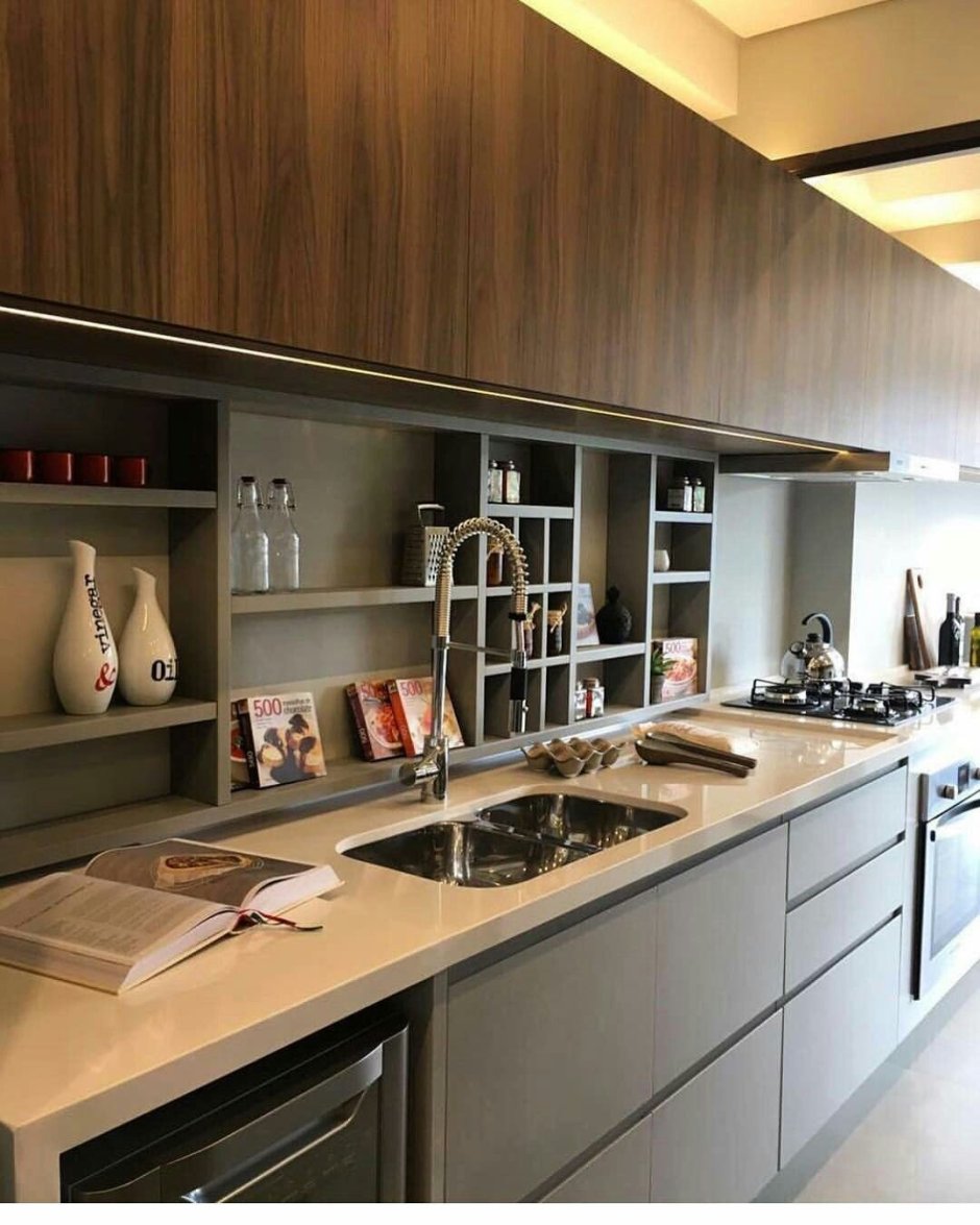 Раздвижной кухонный фартук