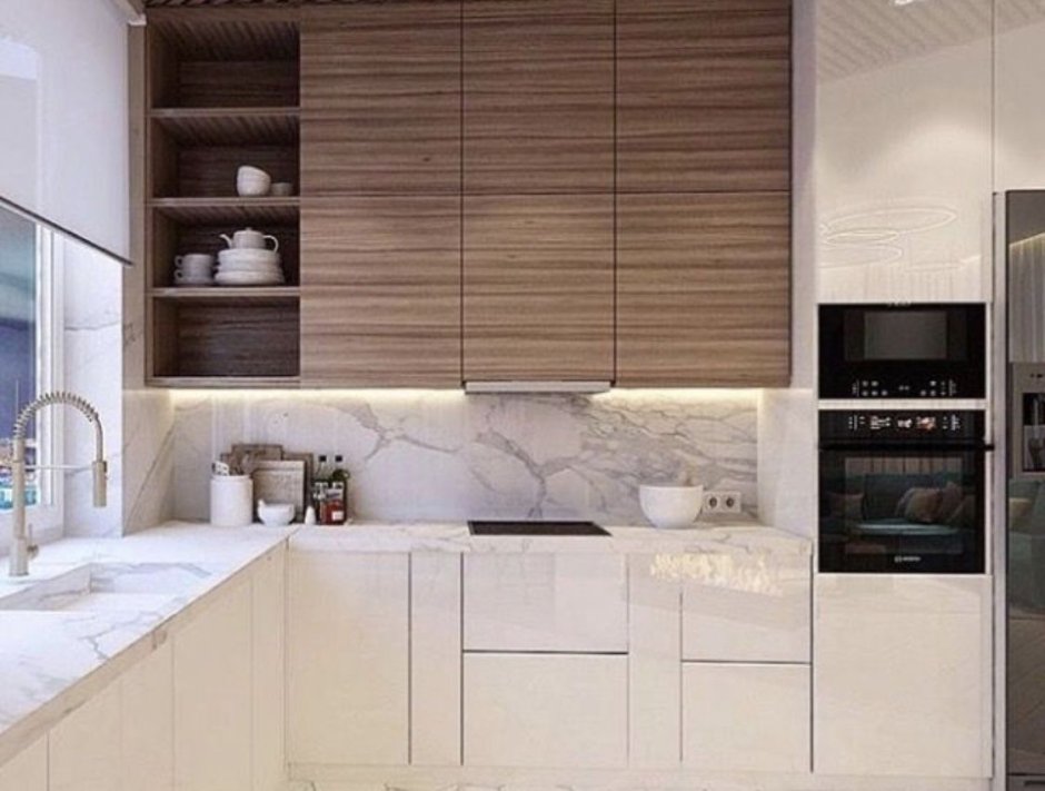 Кухня до потолка