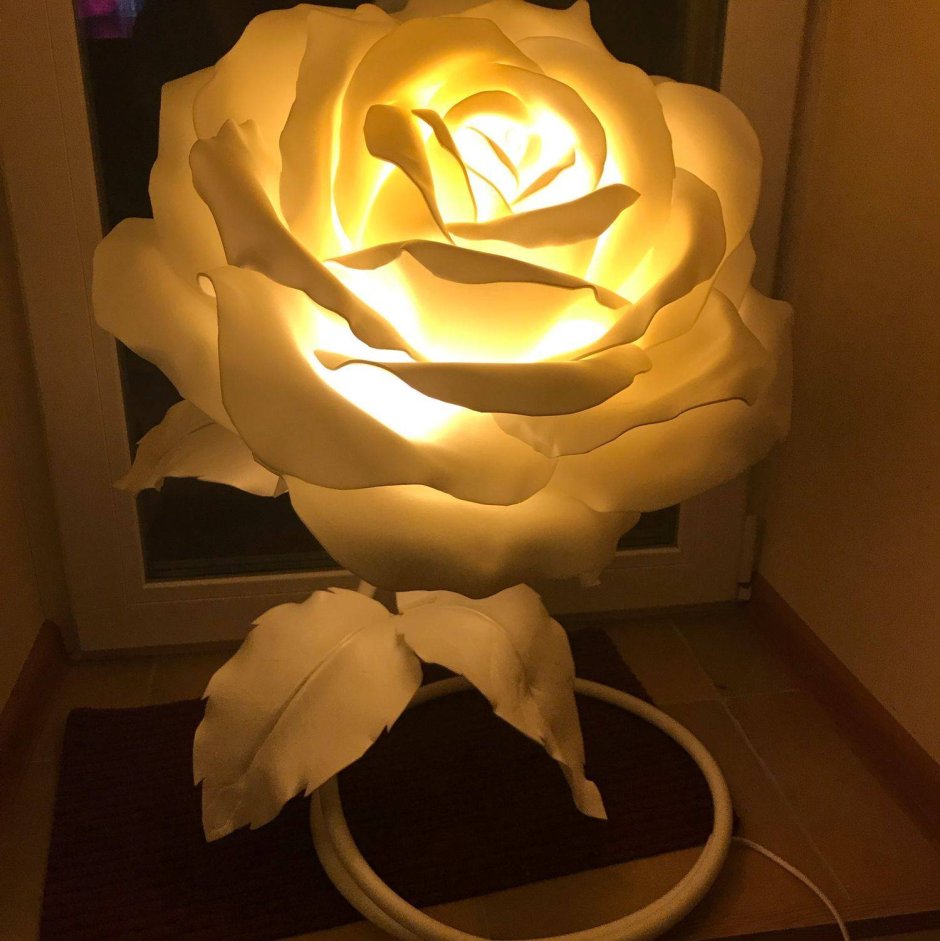 Светильник цветок