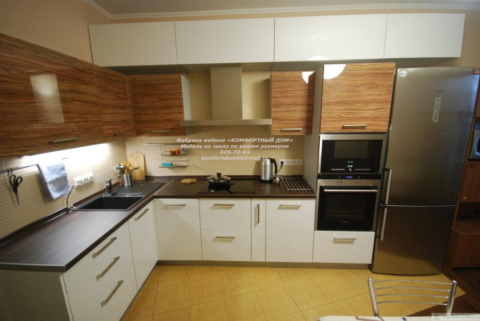 Кухонные гарнитуры угловые низ под дерево