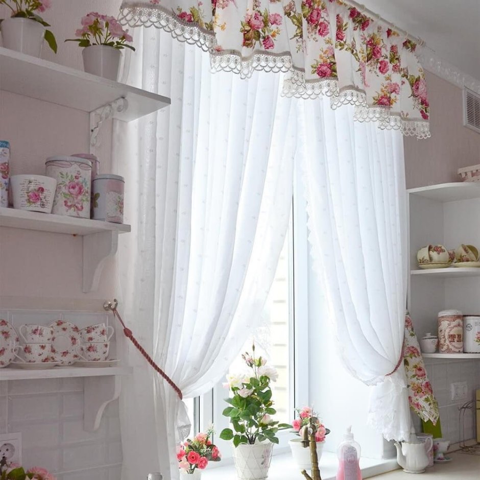 Кухонные занавески в деревенском стиле