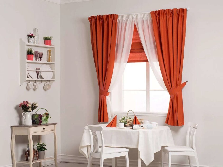 Занавески на кухню короткие