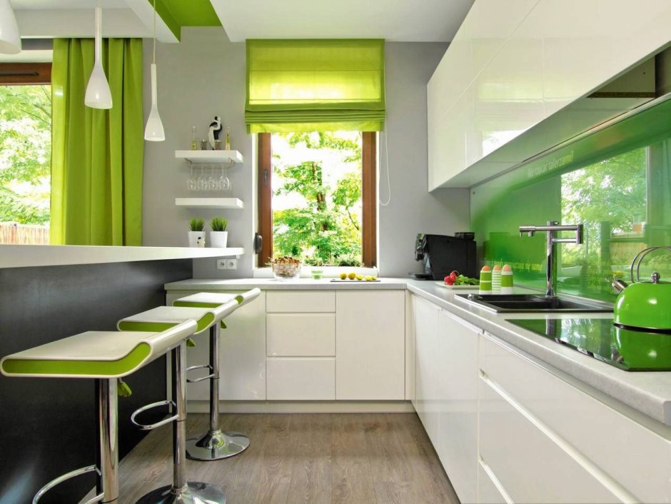 Кухня с темно зелеными стенами