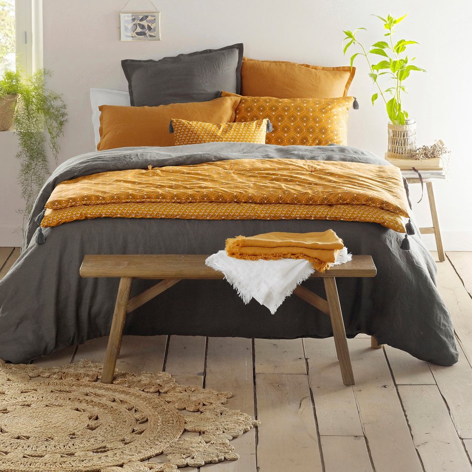 Покрывало серое однотонное