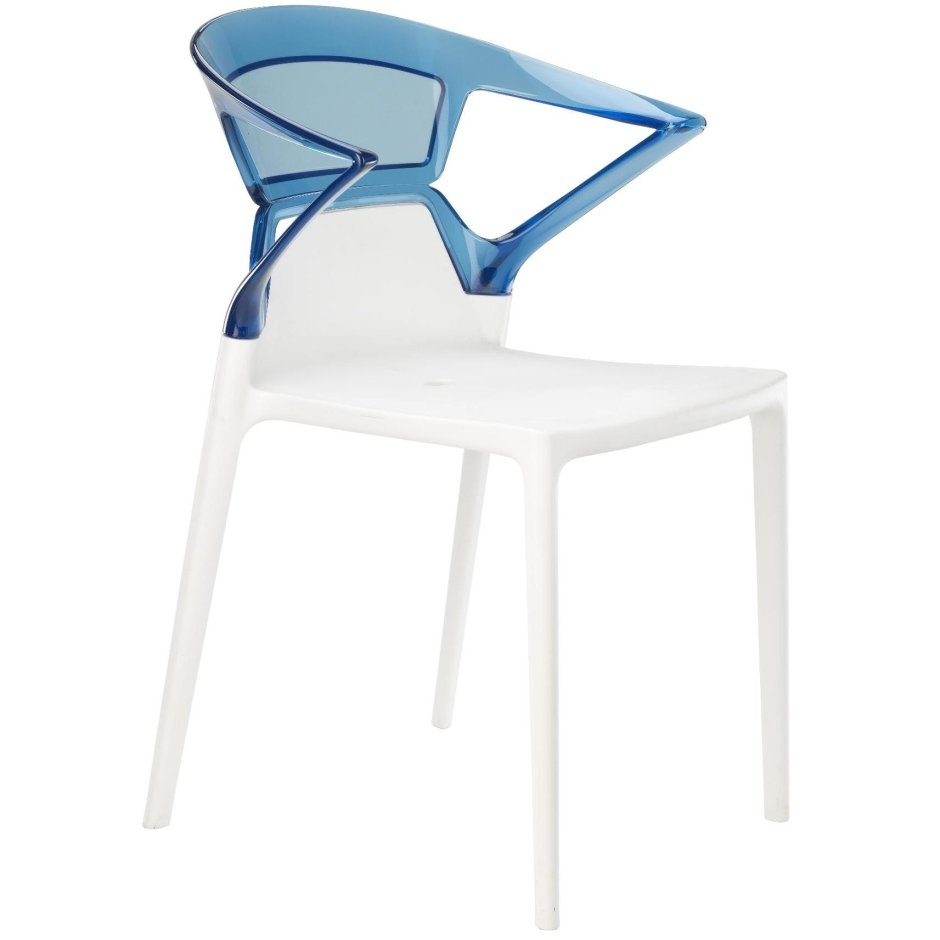 Синий пластиковый стул стопка один в другой