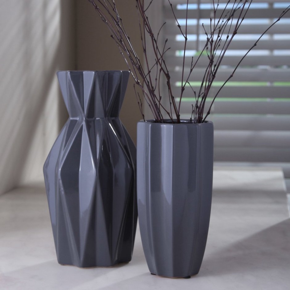Стильные вазы для интерьера