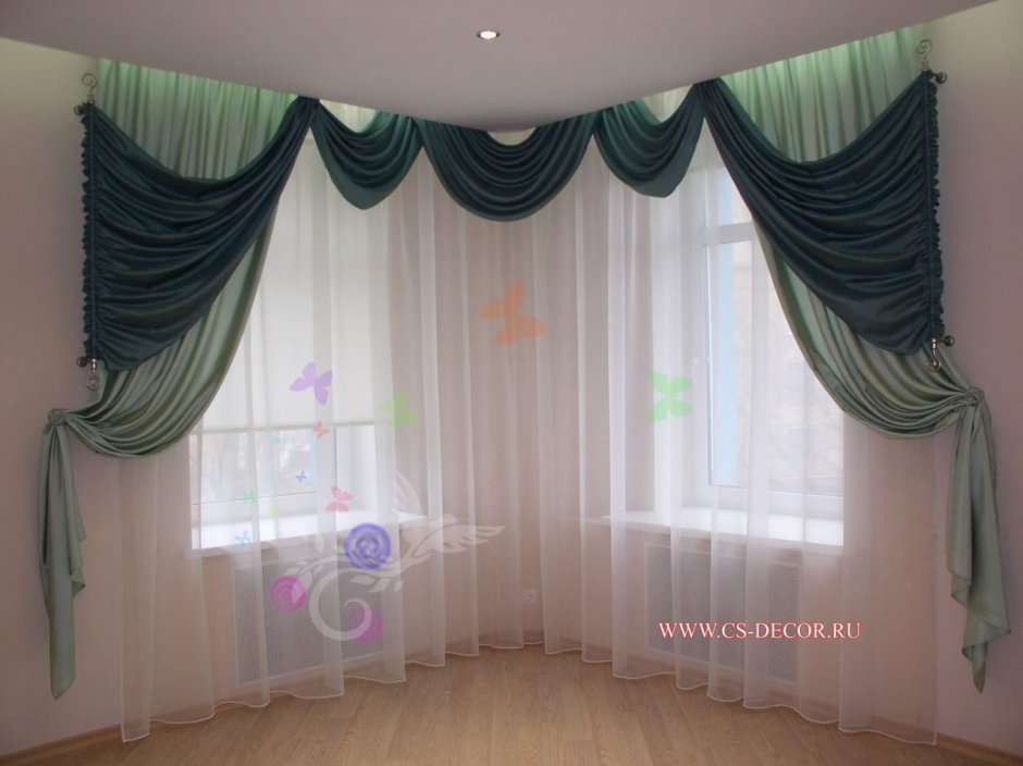 Угловые шторы для зала