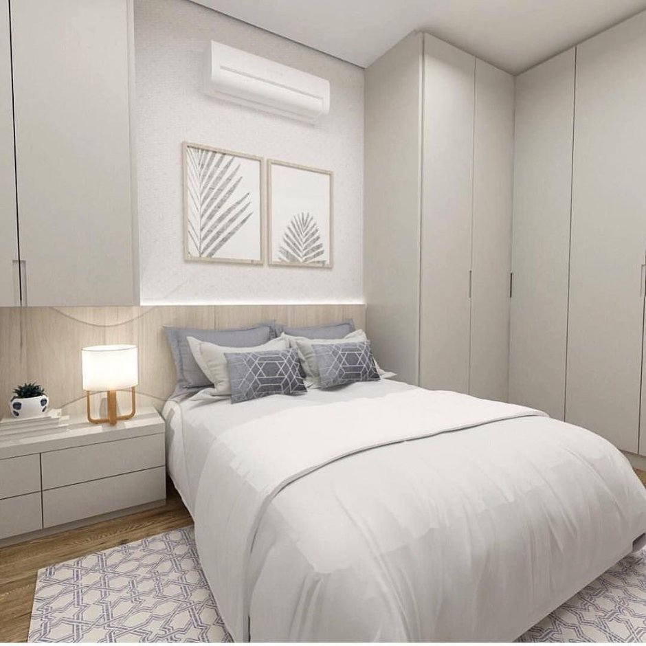 Вытянутая спальня