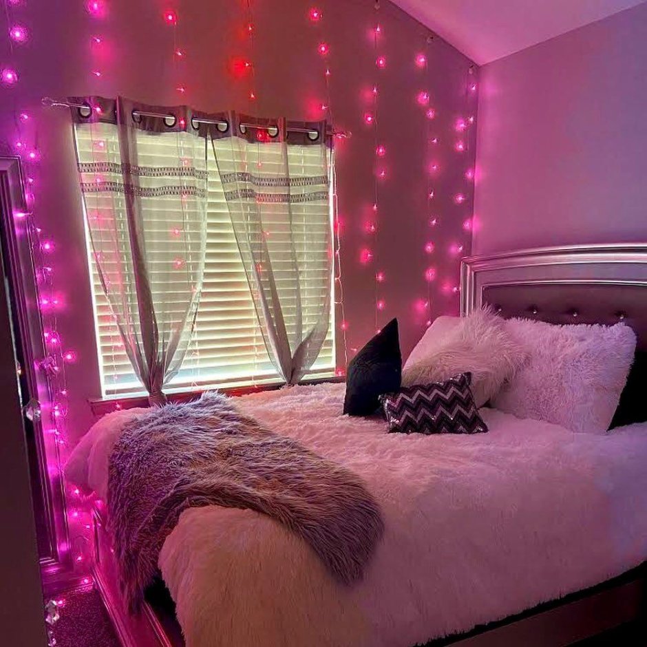 Комната неоновая спальня