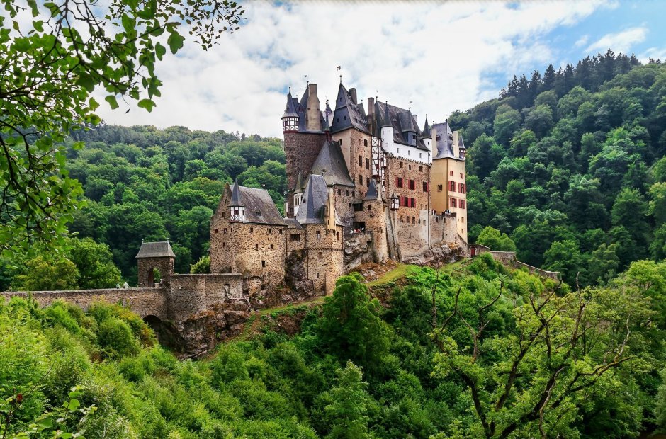 Замок Эльц Бавария