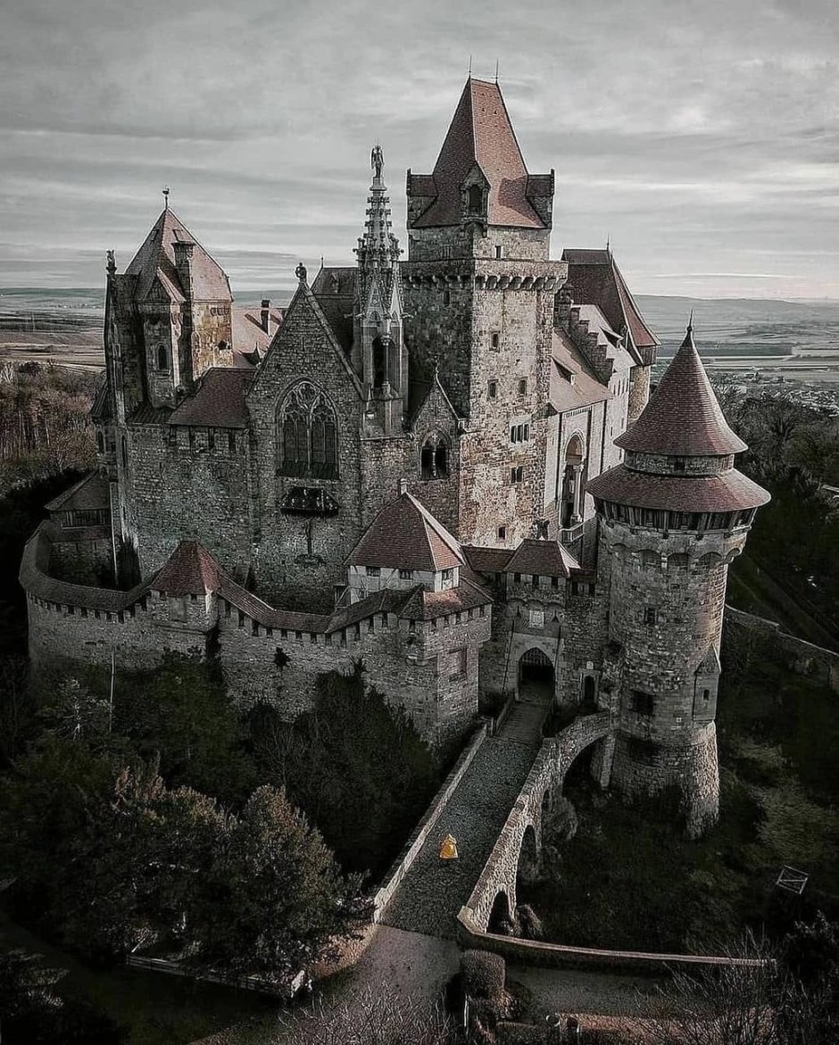 Замок Кройценштайн Австрия